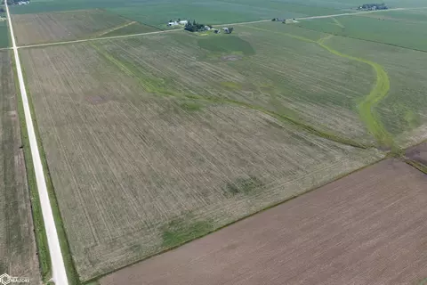 5 150th, Dike, IA 50624