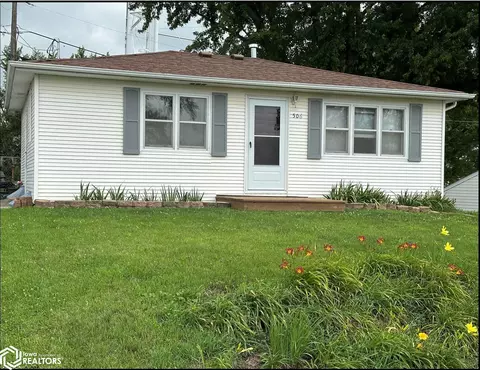 506 Hillhaven St, Exira, IA 50076