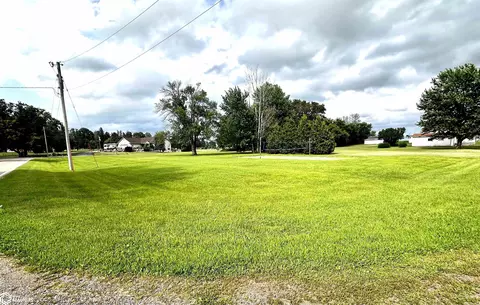 775 1st St NE, Britt, IA 50423