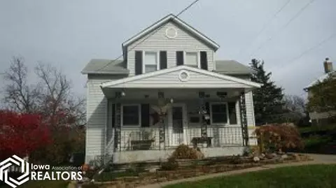 1142 Franklin St, Burlington, IA 52601