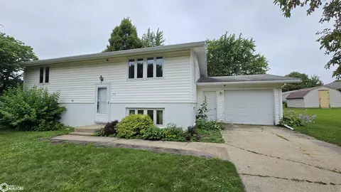 108 Hillhaven Dr, Forest City, IA 50436
