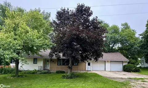 508 Webber St, Bradford, IA 50041