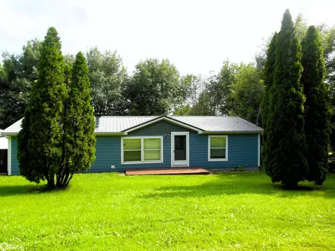 101 Hill St, Searsboro, IA 50242