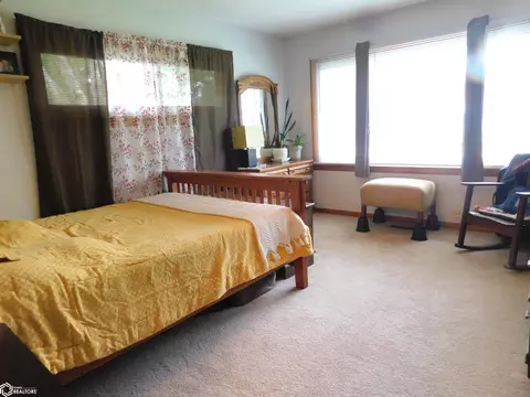 1306 E Circle Rd, Denison, IA 51442 photo 10