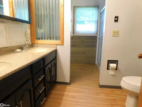 1306 E Circle Rd, Denison, IA 51442 photo 7