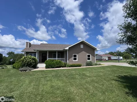 2111 Libertyville Rd, Fairfield, IA 52556