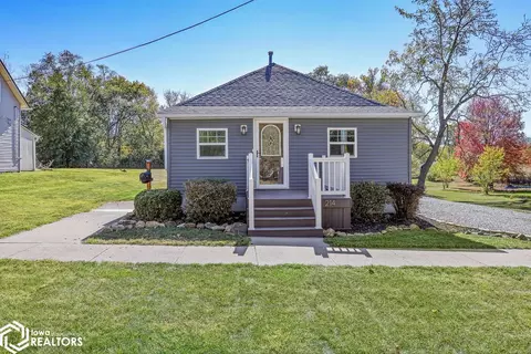 214 6th Ave E, Albia, IA 52531