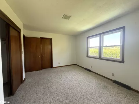 2527 23rd St, Eldon, IA 52554 photo 13