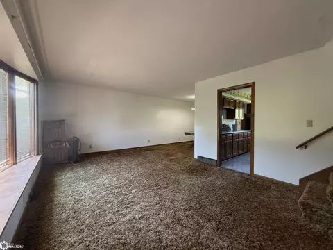 2527 23rd St, Eldon, IA 52554 photo 7