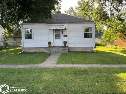 1710 S 13th St, Burlington, IA 52601