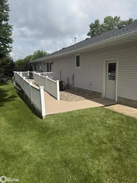 321 Ely Cir, Carroll, IA 51401 photo 20
