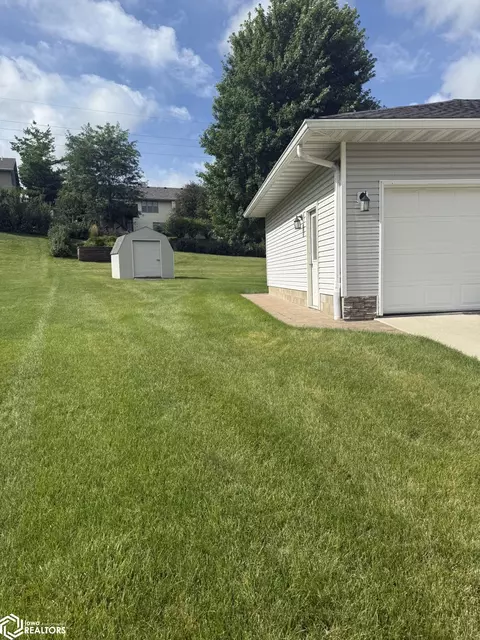 321 Ely Cir, Carroll, IA 51401 photo 19