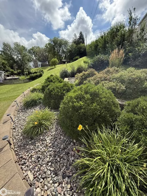 321 Ely Cir, Carroll, IA 51401 photo 24