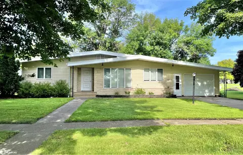 106 2nd St SE, Rake, IA 50465