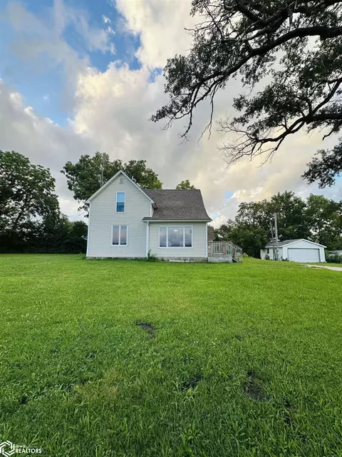 7845 90th St, Ottumwa, IA 52501