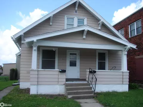 205 S Jefferson St, Mount Pleasant, IA 52641