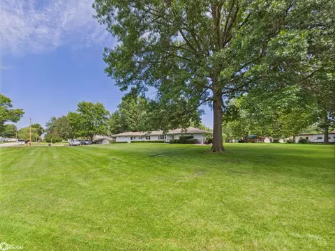506 Bryan Rd, Ottumwa, IA 52501