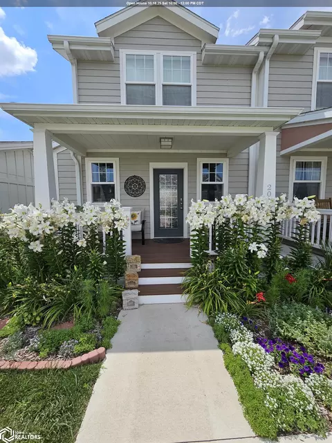2040 Opal Ln, Fairfield, IA 52556