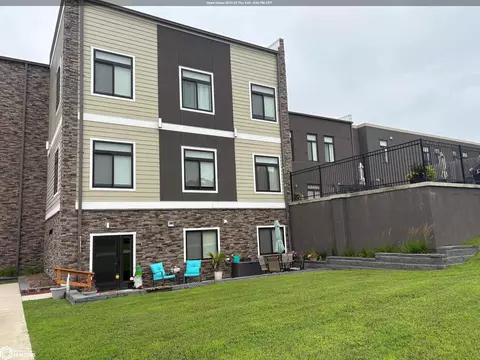 110 Rocksylvania Unit B01 Ave #B01, Iowa Falls, IA 50126