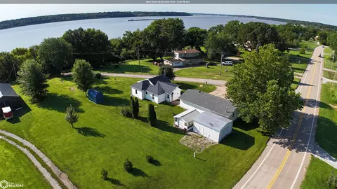 3367 278th Ave, Keokuk, IA 52632