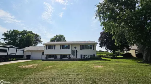 702 Oak St, Scranton, IA 51462