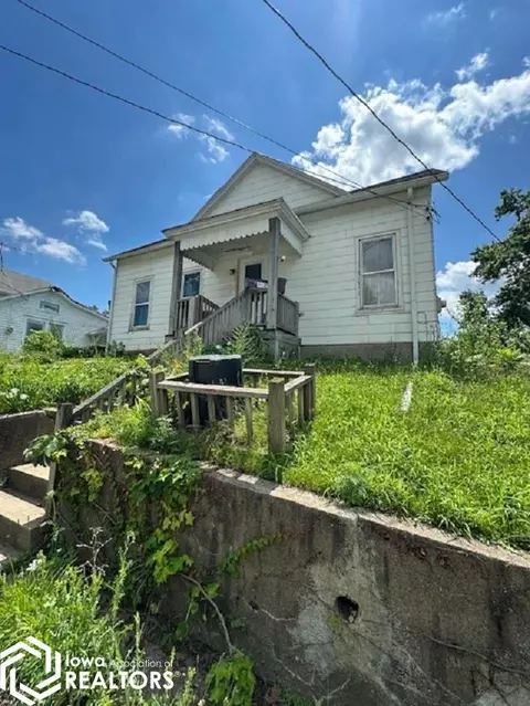 912 E Fourth, Ottumwa, IA 52501