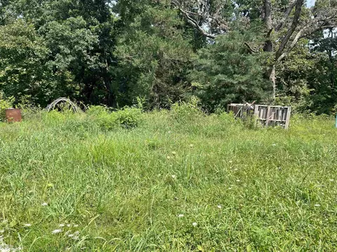 2229 235 St, Donnellson, IA 52625