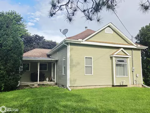 128 Lyon St, Murray, IA 50174