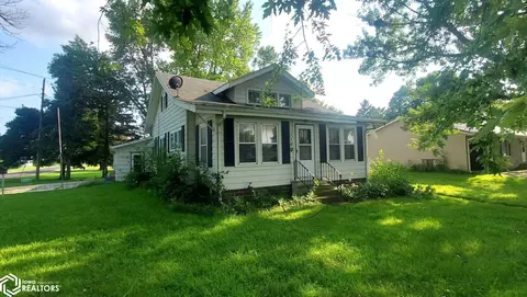110 3rd Ave E, Swea City, IA 50590