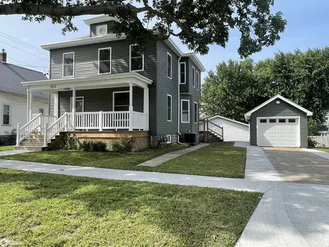 1612 Smith St, Burlington, IA 52601