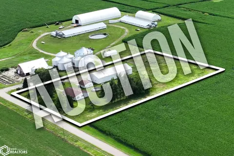 2515 Louisa Washington Rd, Ainsworth, IA 52201