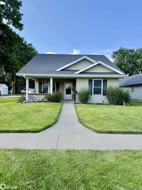 1107 B Ave W, Oskaloosa, IA 52577