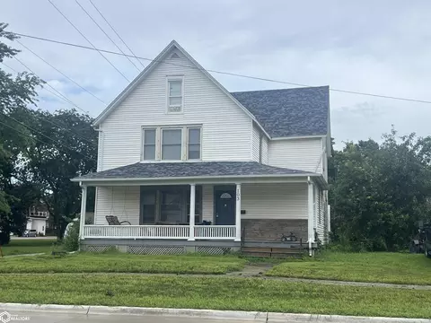 103 W Saunders St, Mount Pleasant, IA 52641