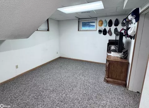 1609 11th St, Eldora, IA 50627 photo 13
