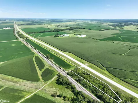 Highway 92 Highway E, Ainsworth, IA 52201
