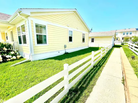 2114 Ruby Ln, Fairfield, IA 52556