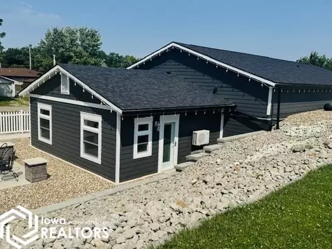 Other - 902 E Washington St, Centerville, IA 52544 photo 1 of 11