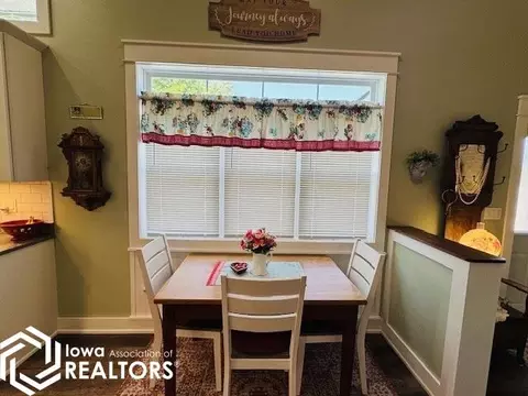 Dining - 902 E Washington St, Centerville, IA 52544 photo 1 of 1