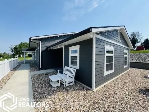 Other - 902 E Washington St, Centerville, IA 52544 photo 2 of 11