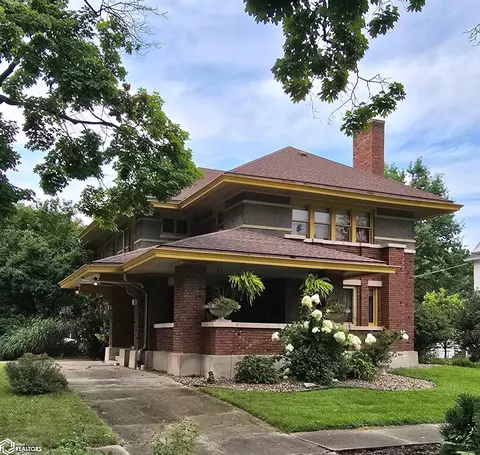 401 N 3rd St, Warsaw, IL 62379