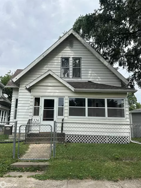 526 S Central Ave, Burlington, IA 52601