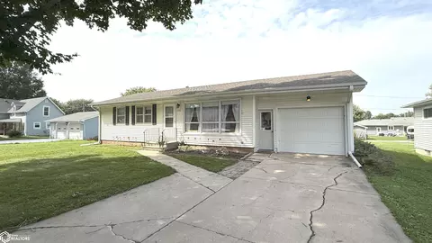 1115 Ash St, Osage, IA 50461