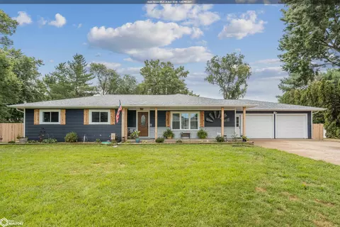 11875 42nd St, Burlington, IA 52601