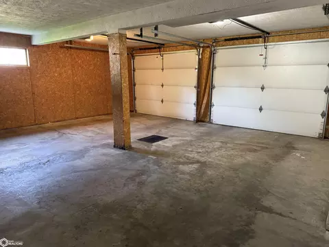 Other - 409 E Valley Dr, Carroll, IA 51401 photo 4 of 4