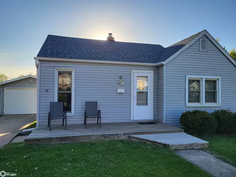 913 S 7th Ave, Marshalltown, IA 50158
