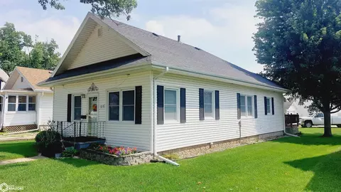 610 2nd St, Griswold, IA 51535