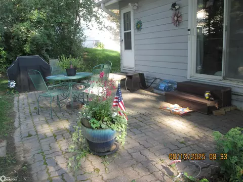 Exterior - 611 E 18th St, Atlantic, IA 50022 photo 5 of 7