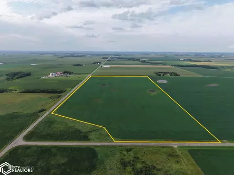 626 Th Ave, Minnesota Lake, MN 56068