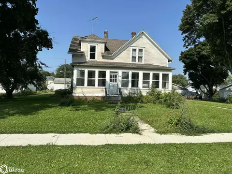 204 8th St N, Northwood, IA 50459