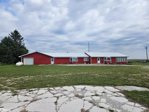 2191 L Wall Lake Rd, Blairsburg, IA 50034